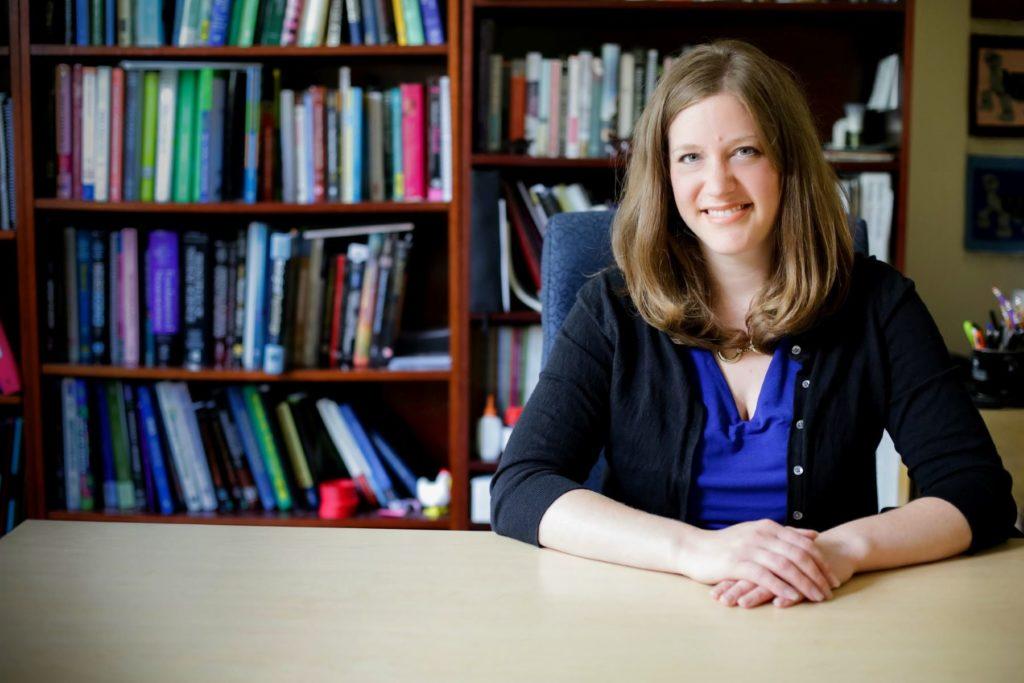 Elizabeth Becker ’04