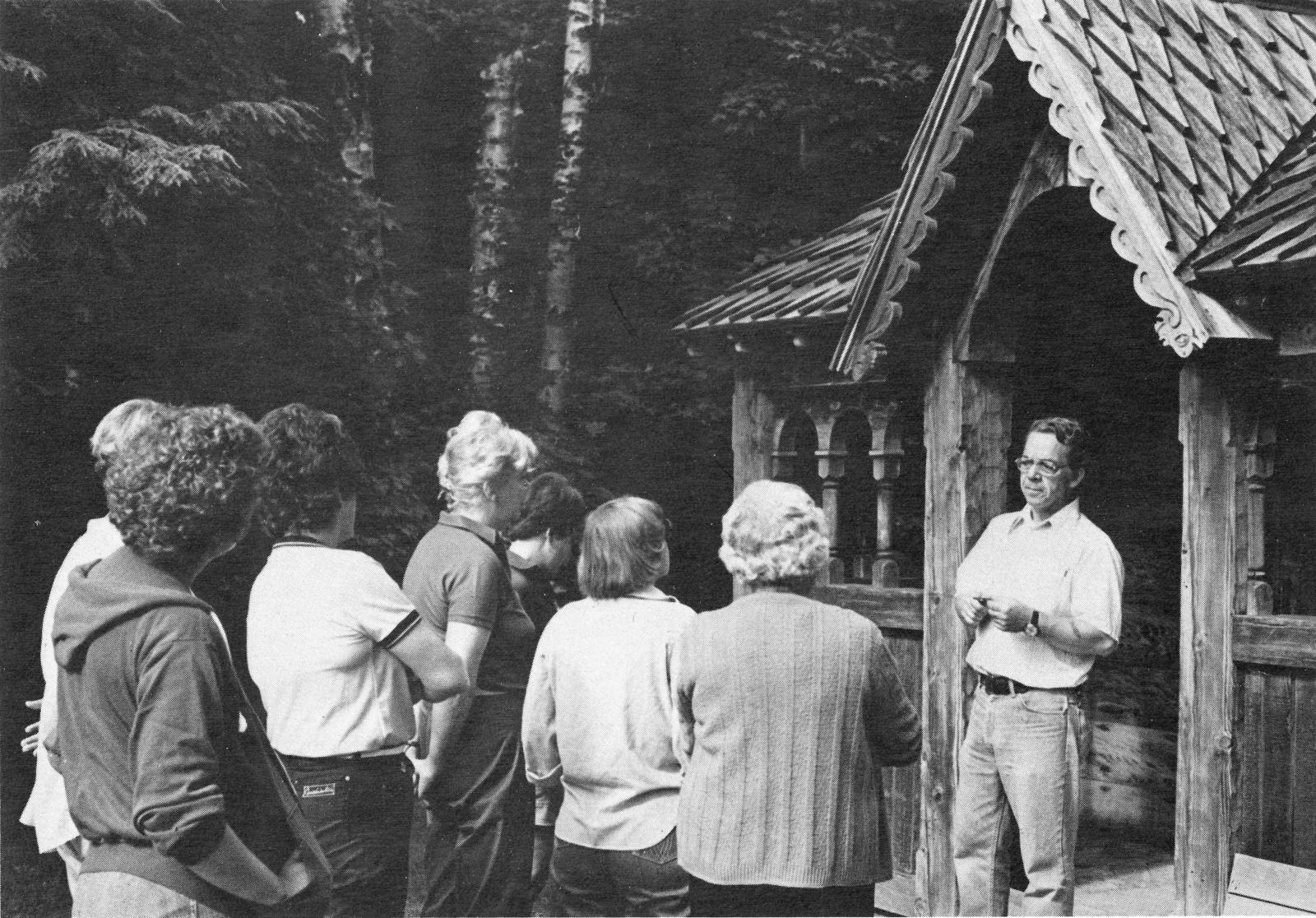 Joe's leads a Chapel Tour in 1979